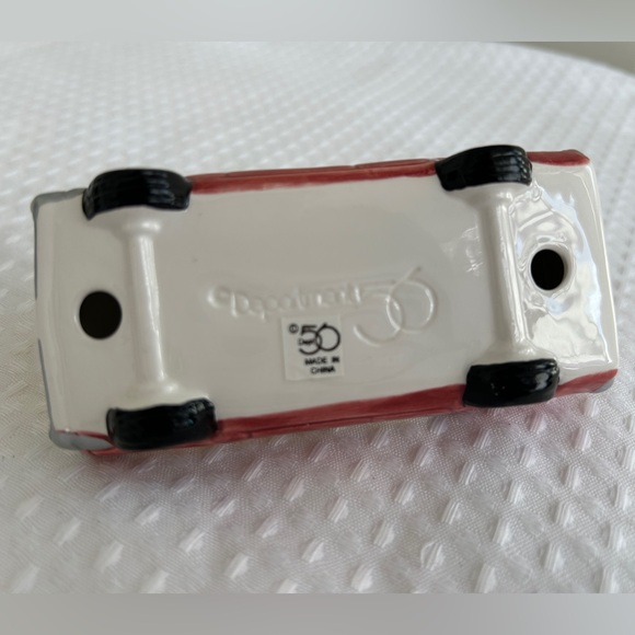 Department 56 “Classic Cars” Snow Village Set - Picture 8 of 12